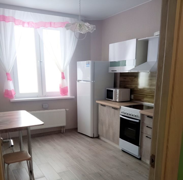 квартира г Тюмень р-н Ленинский ул Героев космоса 21 фото 2
