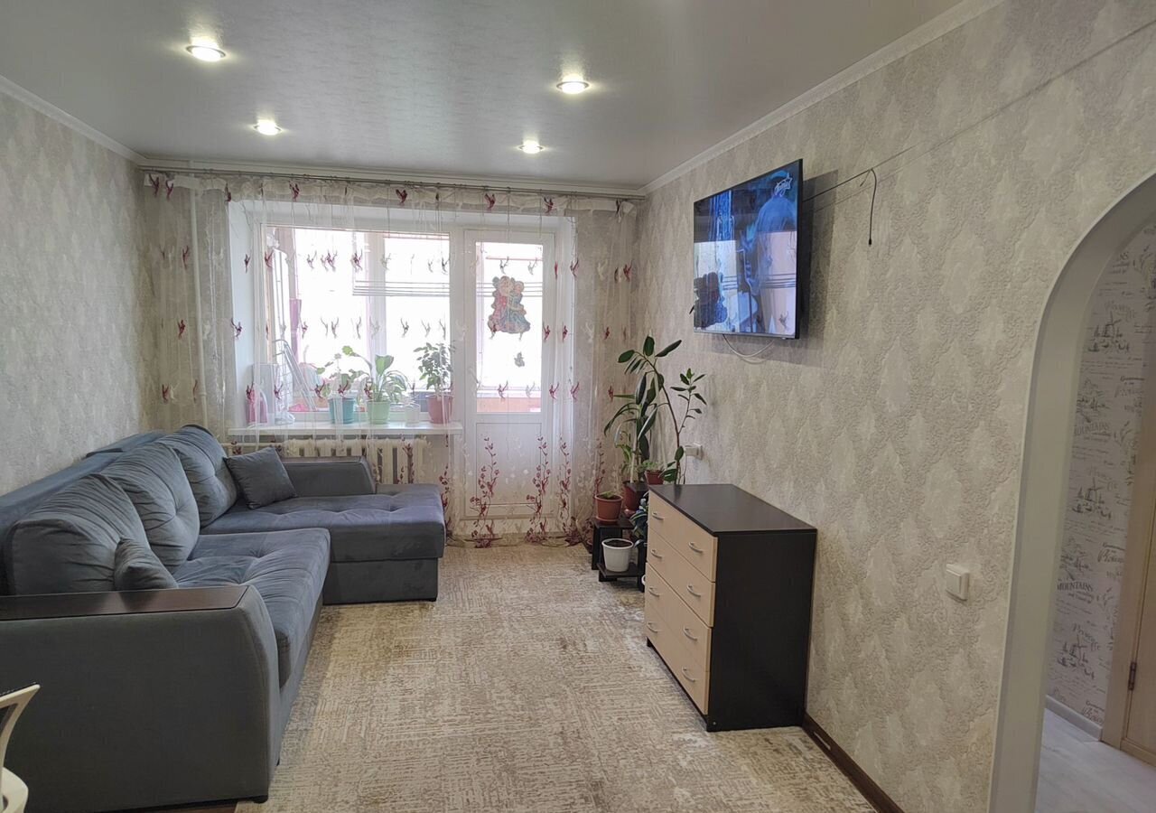 квартира г Магнитогорск р-н Правобережный ул Гагарина 41 фото 1