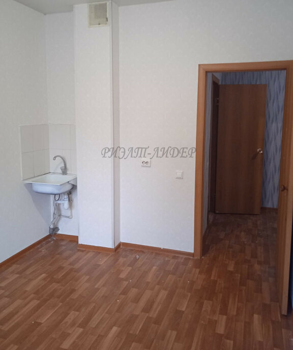 квартира г Горно-Алтайск ул Заринская 39к/2 фото 3