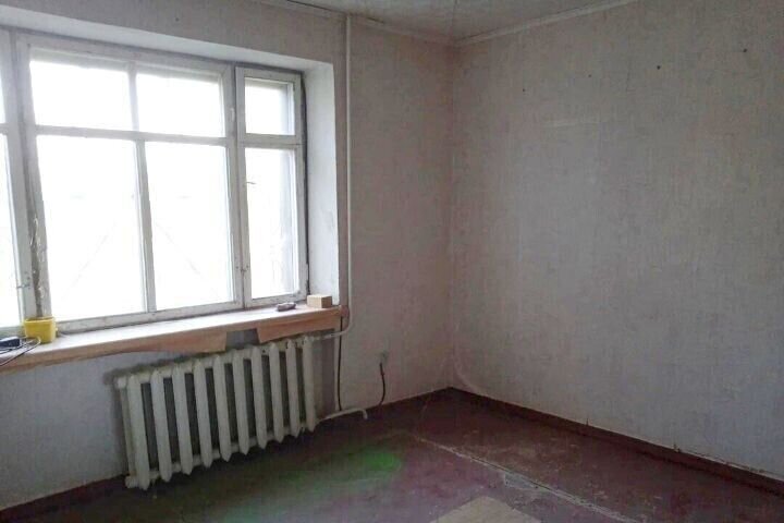 комната г Каменск-Шахтинский ул Строителей 3 фото 3