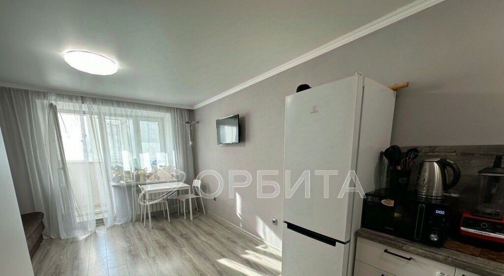 квартира г Тюмень р-н Центральный ул Избышева 6 фото 4