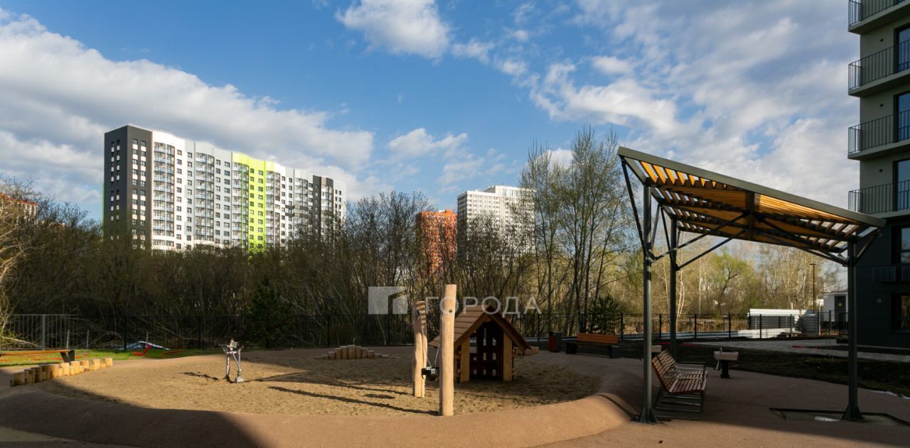 квартира г Новосибирск Октябрьская ул Ясный Берег 30/2 фото 25