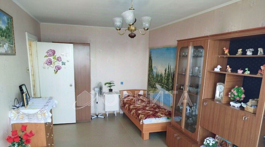квартира г Тюмень р-н Восточный ул Мельникайте 127а фото 5