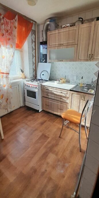квартира г Балашов ул 50 лет ВЛКСМ 7 фото 1