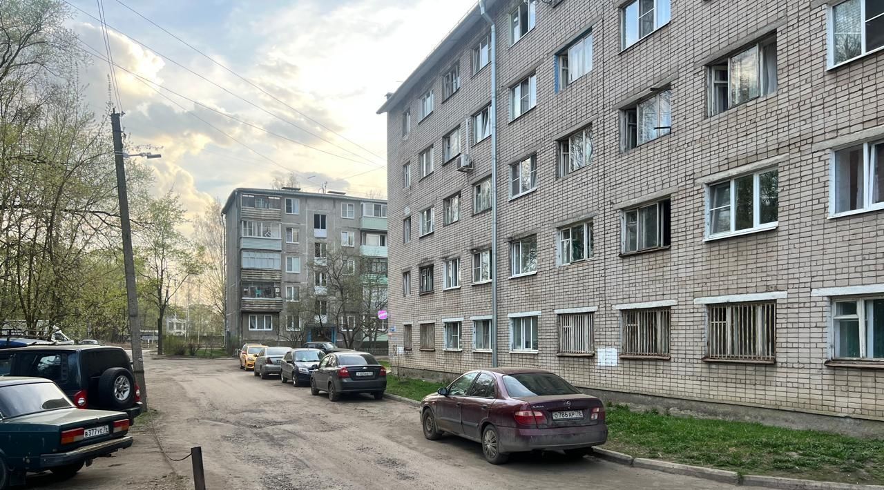 комната г Ярославль р-н Дзержинский ул Блюхера 62 фото 2