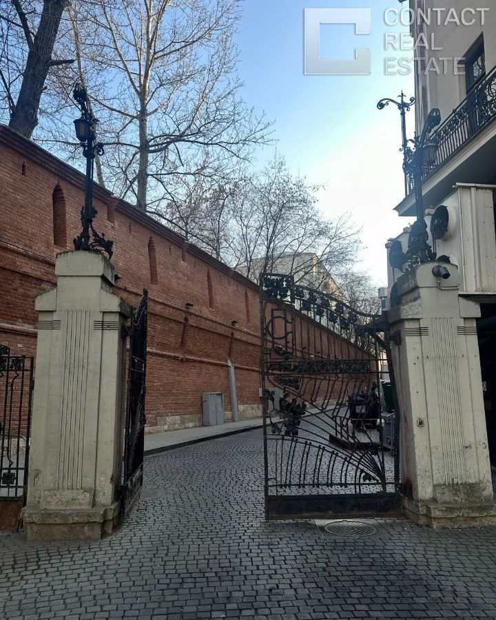 торговое помещение г Москва метро Театральная проезд Театральный 2 фото 6
