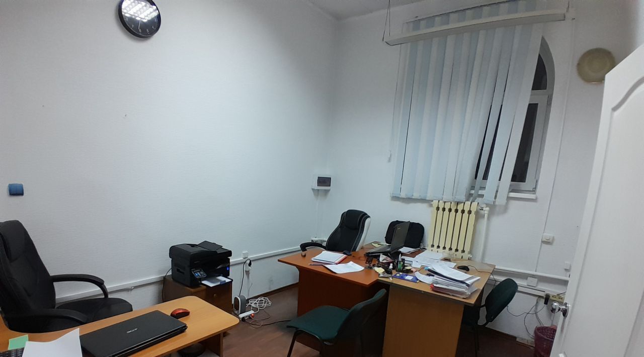 офис г Иркутск р-н Октябрьский ул Красных Мадьяр 25 фото 3