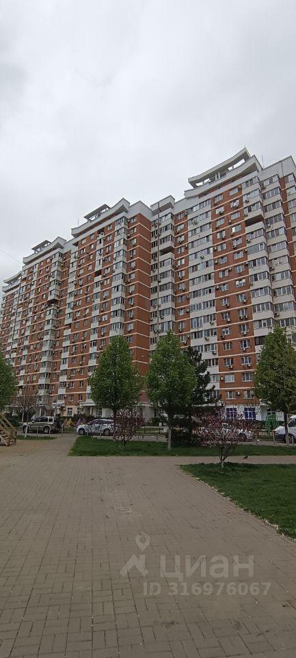 квартира г Краснодар р-н Западный б-р им. Клары Лучко 10 фото 4