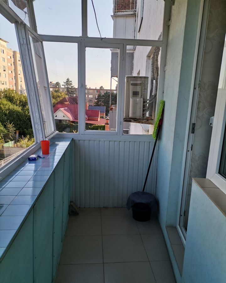 квартира г Азов ул Севастопольская 81 фото 16