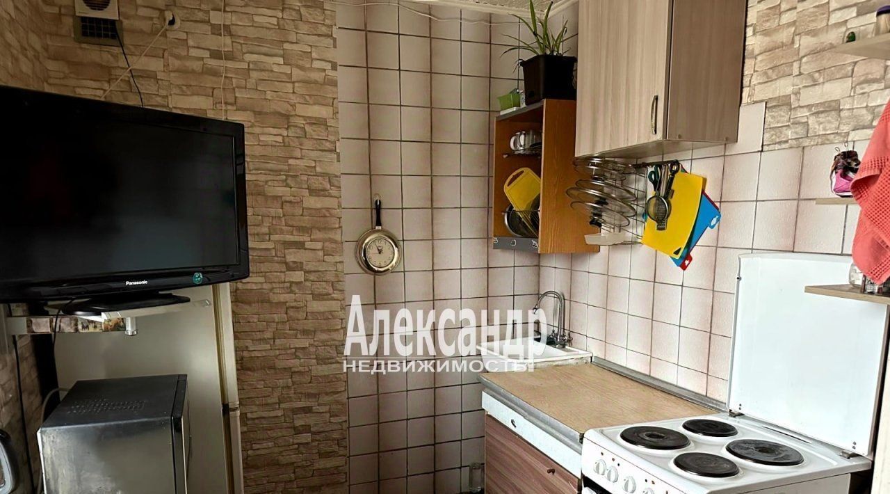 комната г Сосновый Бор ул Молодежная 21 фото 6