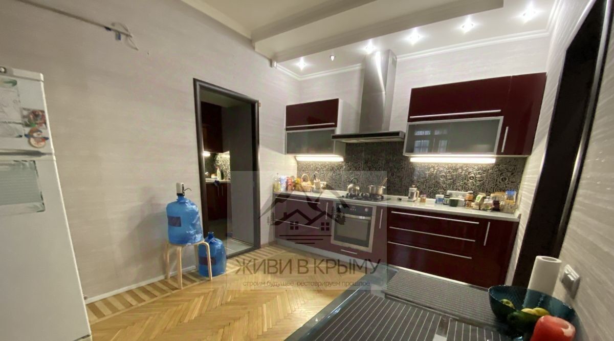 квартира г Симферополь р-н Киевский ул Потемкинская 3 фото 3