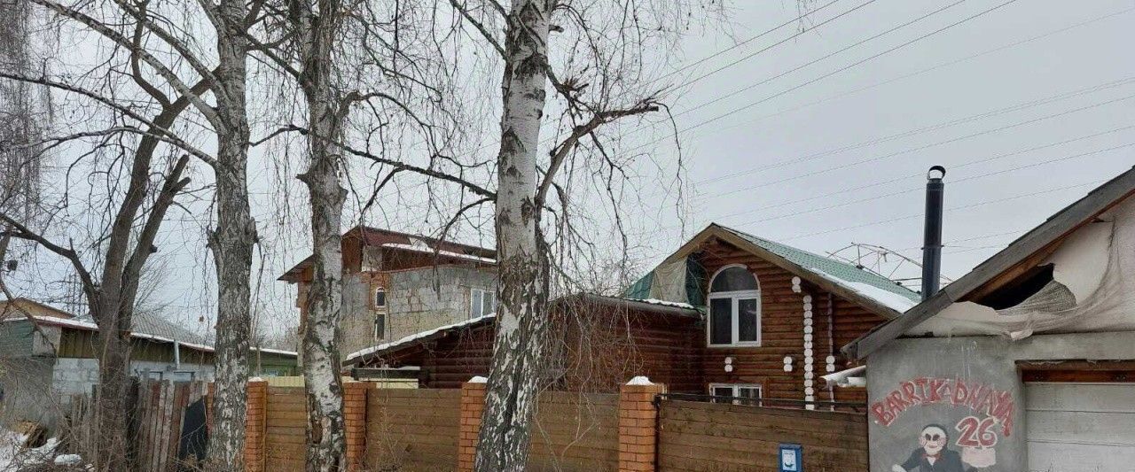 дом г Екатеринбург Машиностроителей ул. Баррикадная, 26 фото 1