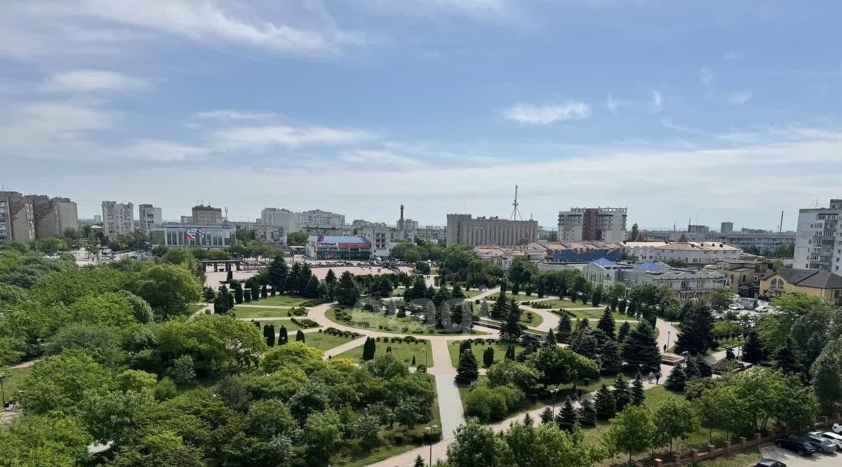 квартира г Евпатория ул им.9-го Мая 55б фото 22