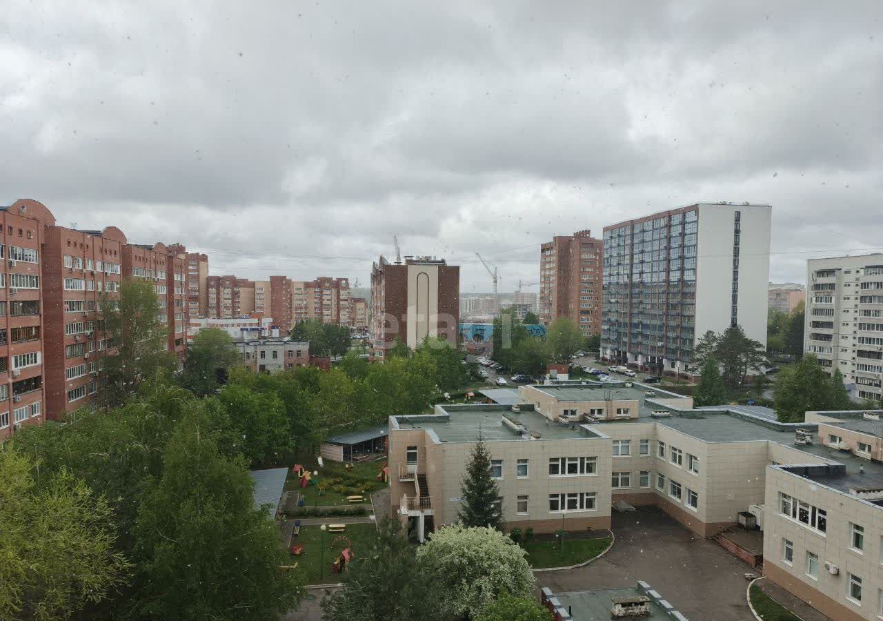 квартира г Тольятти р-н Автозаводский ул 70 лет Октября 9 фото 19
