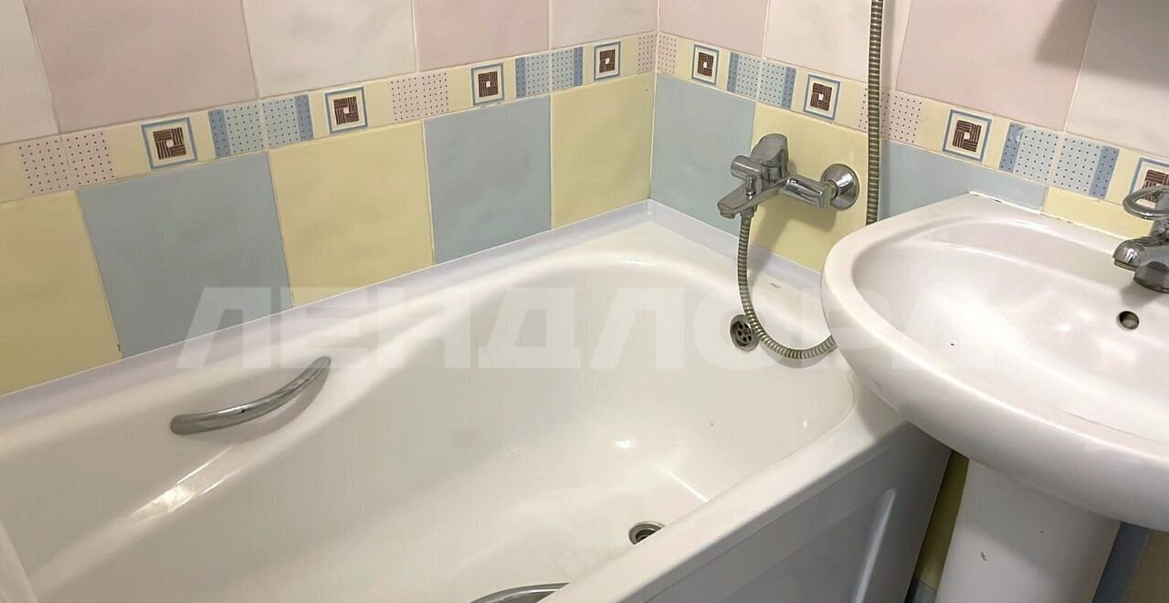 квартира г Ростов-на-Дону р-н Октябрьский ул Таганрогская 118/4 фото 3