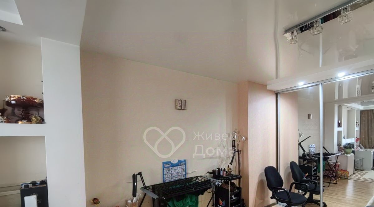 квартира г Волгоград р-н Дзержинский ул 51-й Гвардейской 30а фото 4