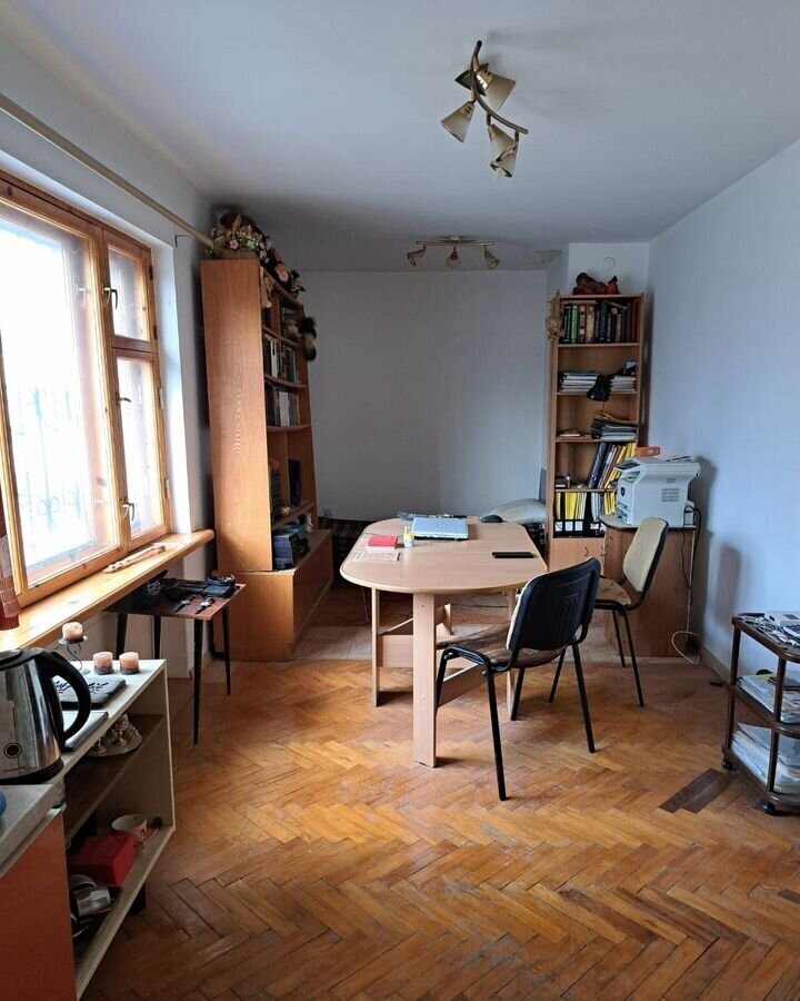 квартира р-н Тихорецкий г Тихорецк ул Октябрьская 56а Тихорецкое городское поселение фото 1