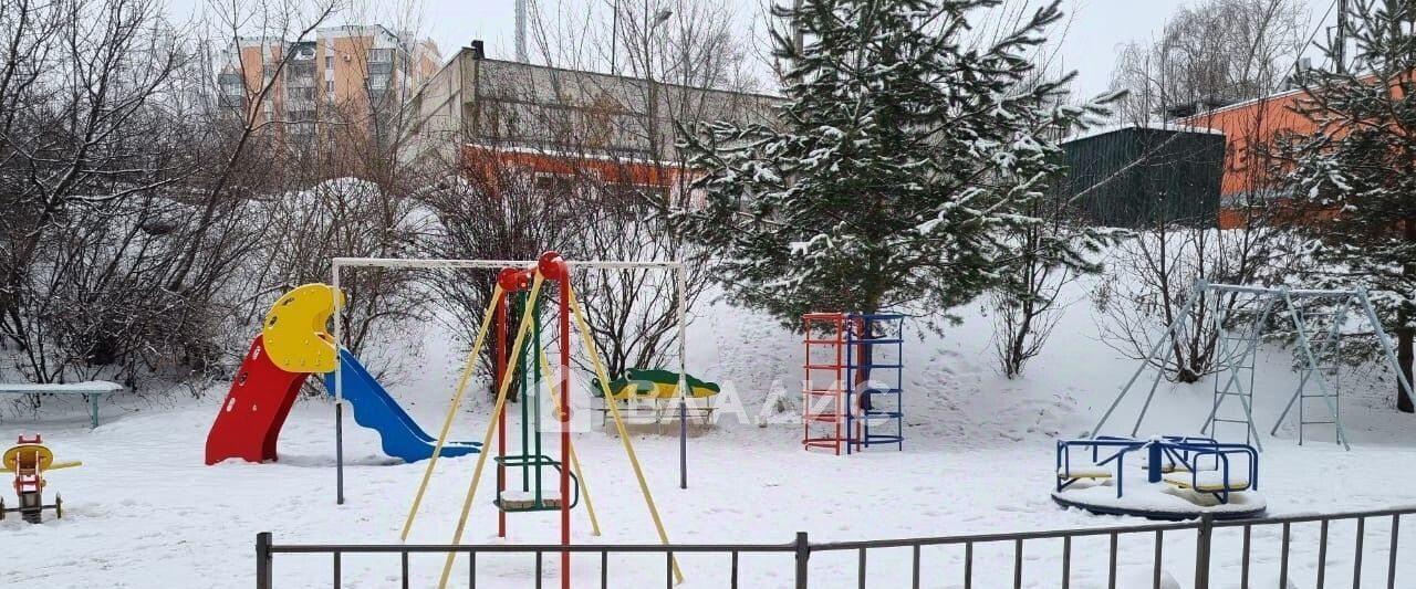 квартира г Пенза р-н Первомайский ул Воронова 18 фото 11