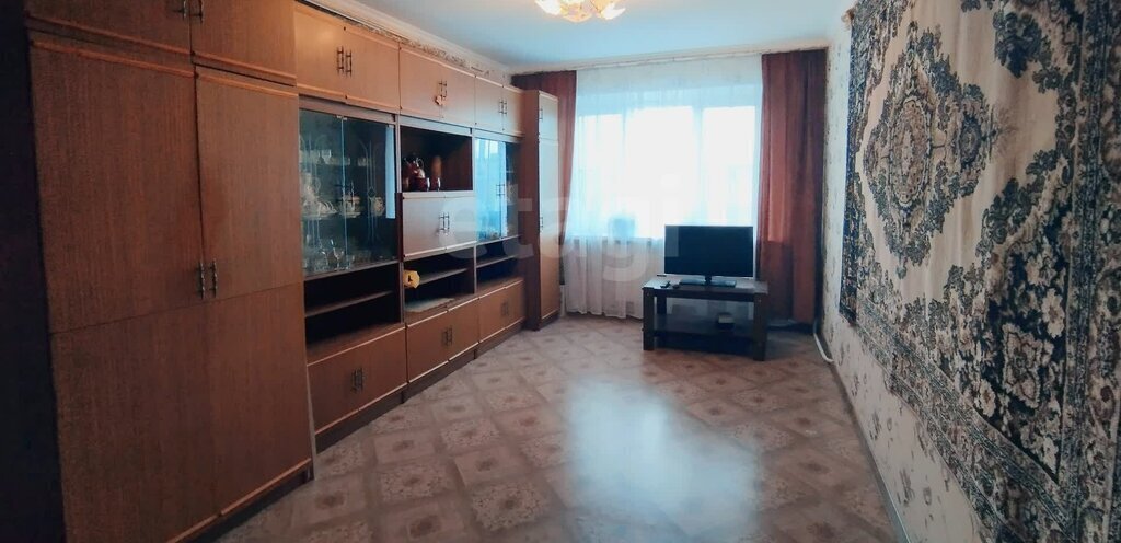 квартира р-н Киришский г Кириши ул Энергетиков 23 фото 1
