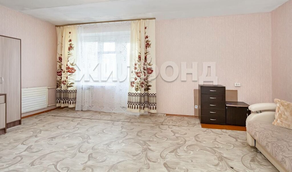 квартира г Бердск Речной Вокзал, улица Максима Горького, 5 фото 1