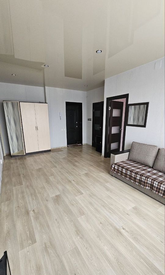 квартира г Волгоград р-н Советский ул им. Солнечникова 23 фото 2