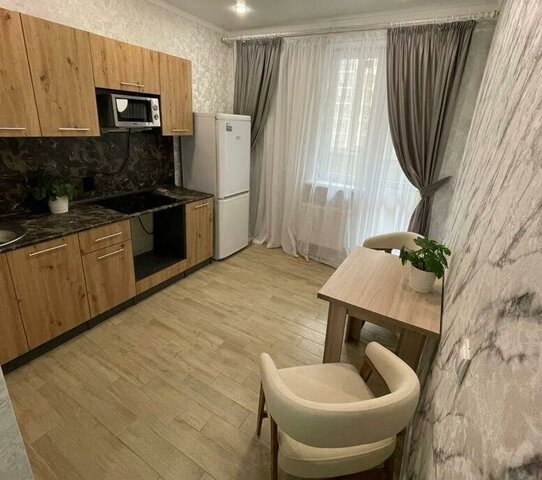 р-н Прикубанский мкр им Петра Метальникова ул им. Петра Метальникова 5к/3 фото