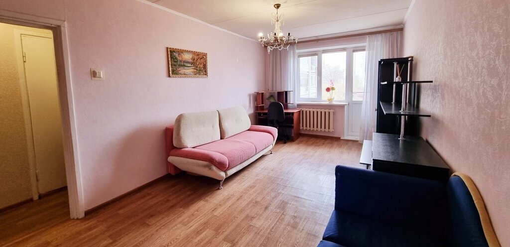 квартира г Саратов улица имени В. Г. Рахова, 53 фото 3