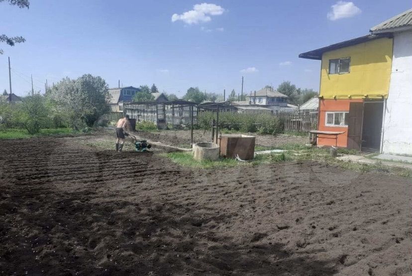 дом г Ачинск 3-й мкр-н, 23 фото 1