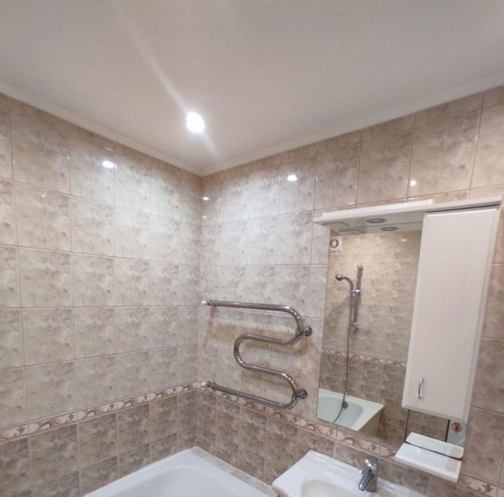 квартира г Калининград р-н Ленинградский ул Еловая аллея 63а фото 18