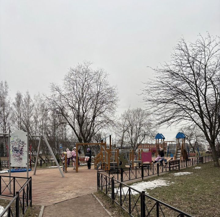 квартира г Санкт-Петербург р-н Красногвардейский ул Белорусская 26к/1 фото 24
