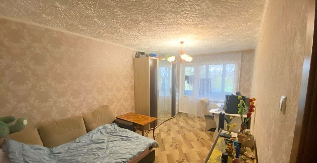 квартира г Каменск-Шахтинский ул Героев Пионеров 83 фото 1