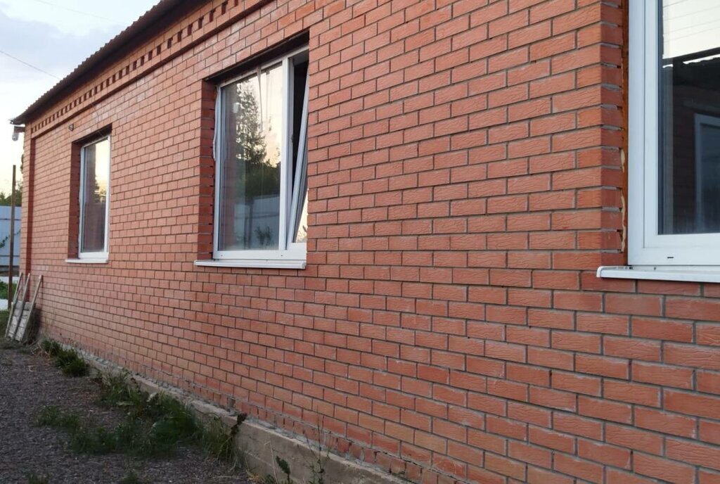 дом г Каменск-Шахтинский мкр Лиховской ул Гагарина Лиховской фото 1