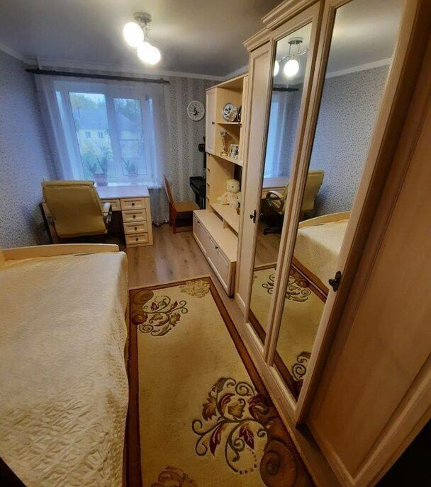 квартира г Каменск-Шахтинский ул Ученическая 7а фото 4