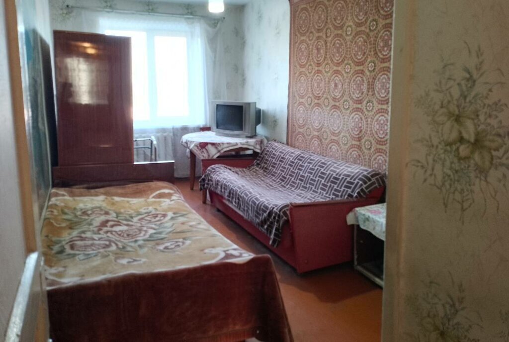 квартира г Каменск-Шахтинский ул Ворошилова 25 фото 2
