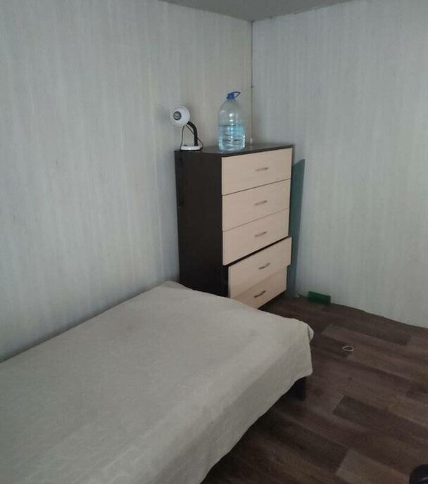 квартира г Каменск-Шахтинский ул Кирова 54 фото 4