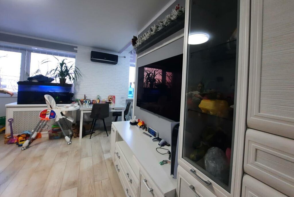 квартира г Каменск-Шахтинский пер Коммунистический 85 фото 4