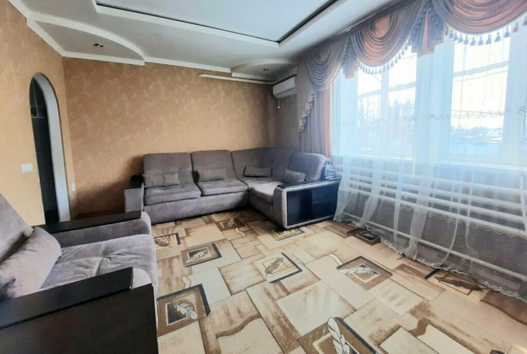 квартира г Каменск-Шахтинский ул Краснодонская 6 фото 2