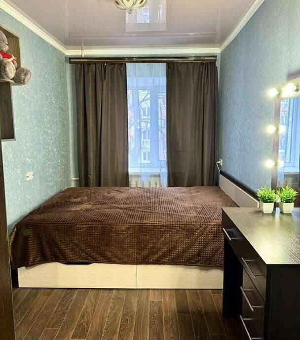 квартира г Каменск-Шахтинский ул Щаденко 19 фото 4