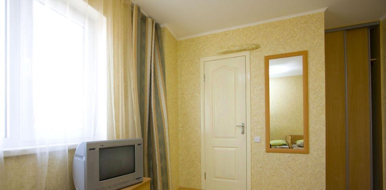 комната р-н Анапский г Анапа ул Кати Соловьяновой 95 фото 2