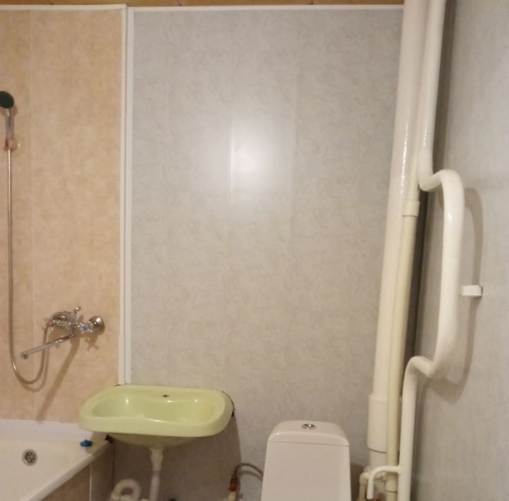 квартира г Саратов р-н Ленинский ул Мира 15б фото 11