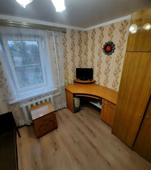 квартира г Каменск-Шахтинский ул Ученическая 7а фото 6