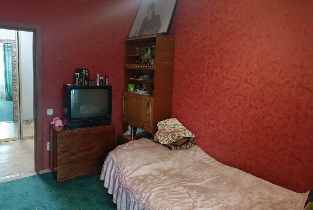 квартира г Каменск-Шахтинский ул Красная 42а фото 5