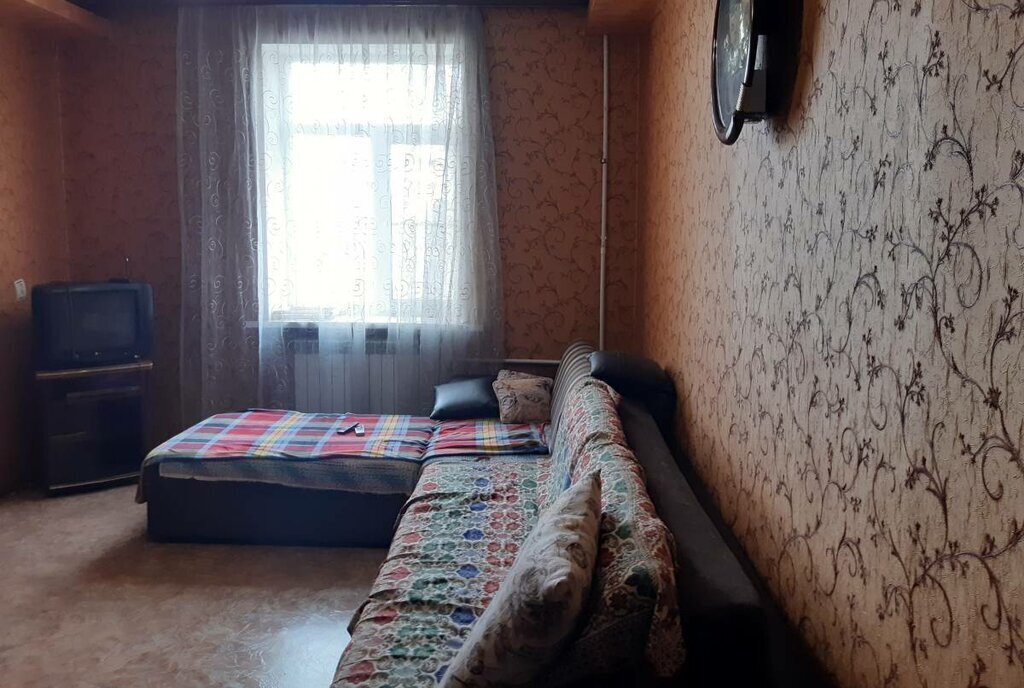 квартира г Каменск-Шахтинский ул Красная 42а фото 7