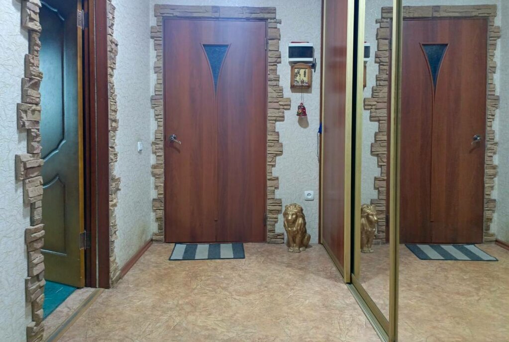квартира г Каменск-Шахтинский ул Красная 42а фото 14