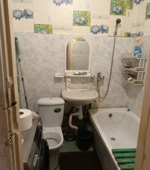 квартира г Каменск-Шахтинский пер Астаховский 86а фото 6