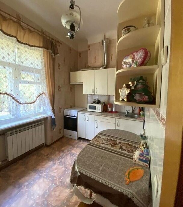 квартира г Каменск-Шахтинский ул Ворошилова 1а фото 8