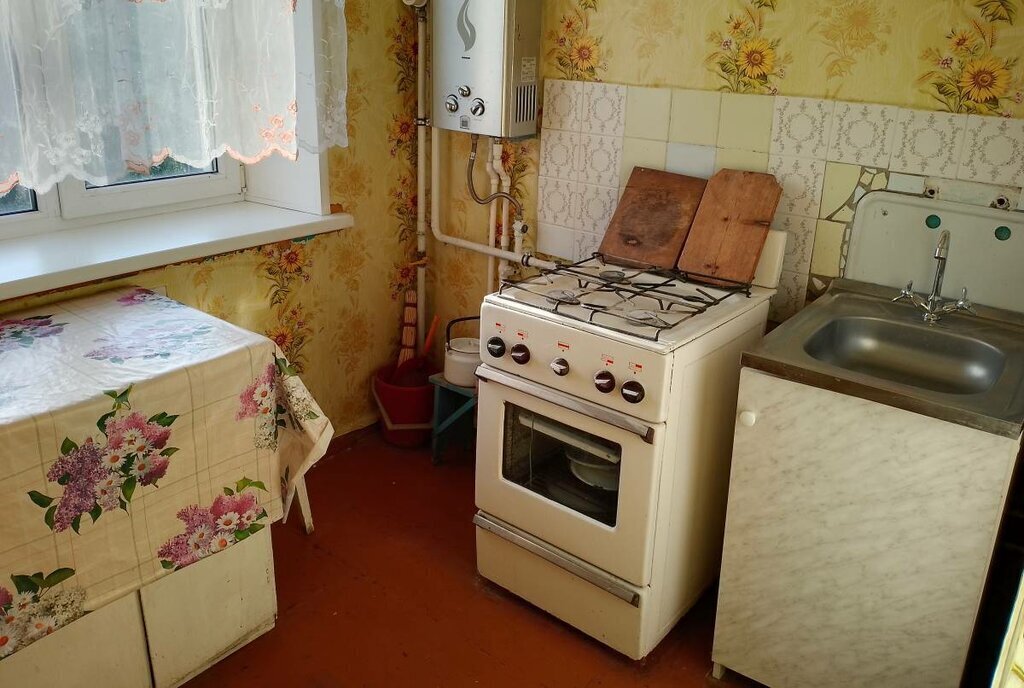 квартира г Каменск-Шахтинский ул Ворошилова 25 фото 6