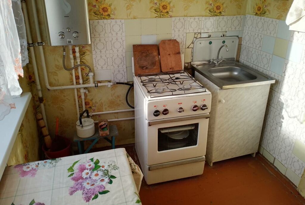 квартира г Каменск-Шахтинский ул Ворошилова 25 фото 7