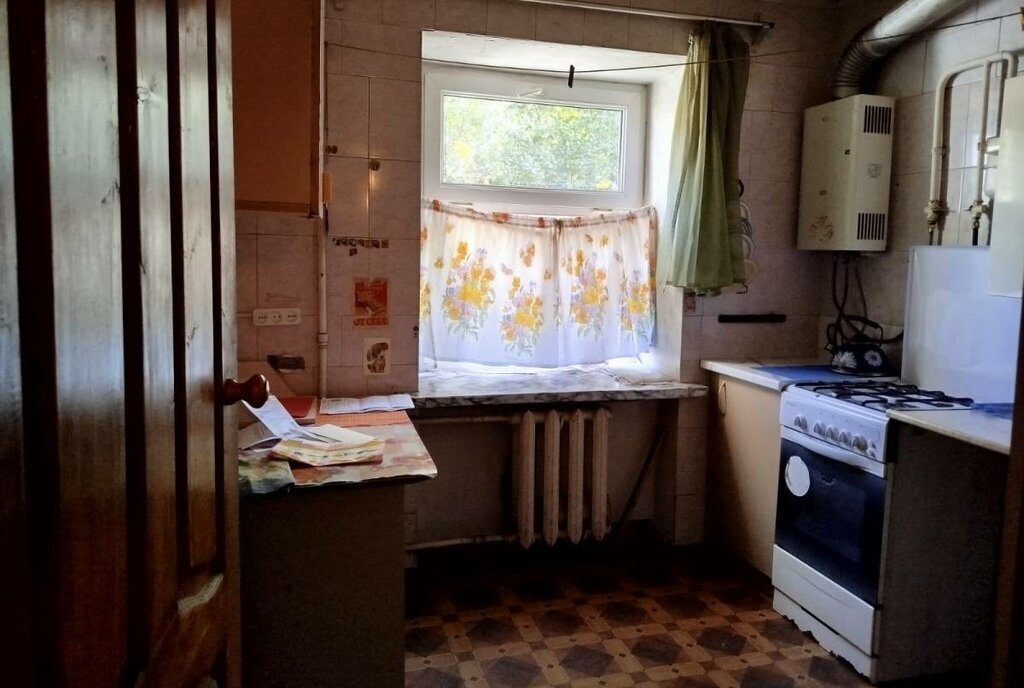квартира г Каменск-Шахтинский пер Коммунистический 81 фото 5