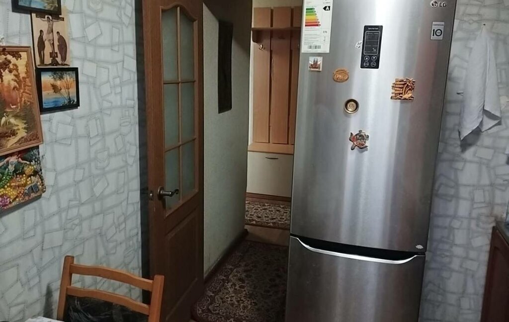 квартира г Каменск-Шахтинский ул Красная 66 фото 8